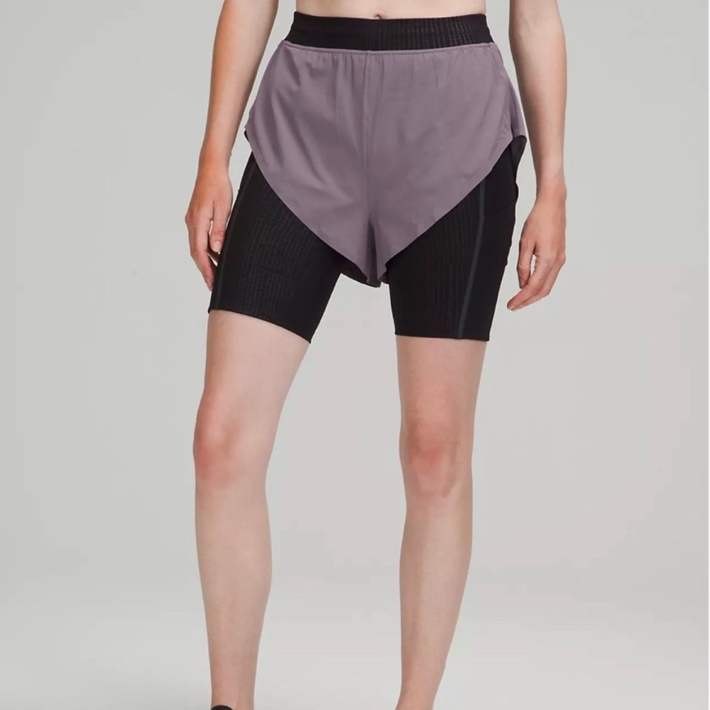 NWOT Lululemon Lab Run Shorts
8”